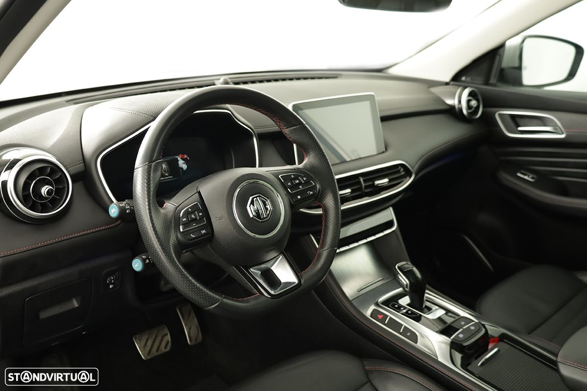 MG EHS 1.5 T-GDI Plug-in Hybrid Luxury - 7