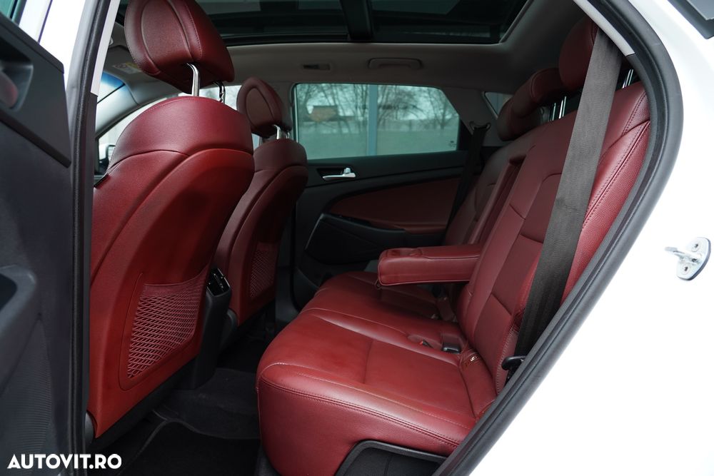 Hyundai Tucson 2.0 CRDI 4WD Automatik Premium - 18