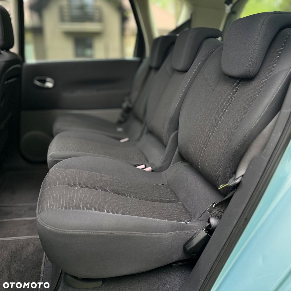 Renault Scenic - 8