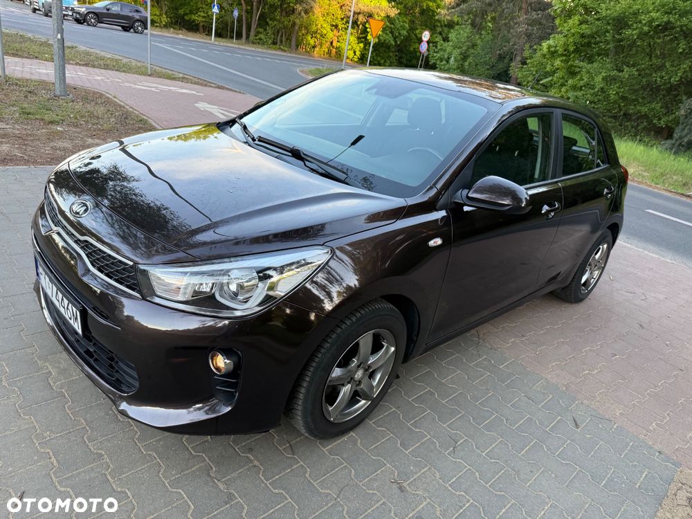 Kia Rio 1.0 T-GDI 100 Dream-Team Edition - 19