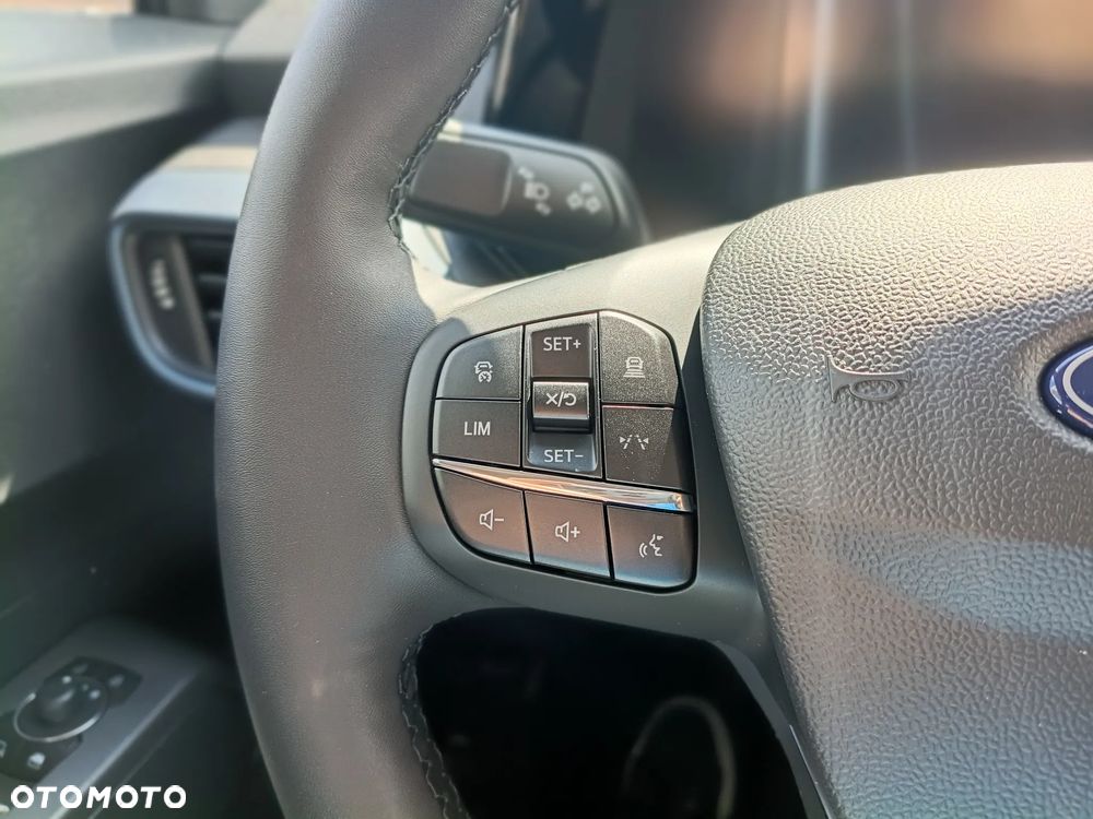 Ford Tourneo Courier 1.0 EcoBoost Active - 24