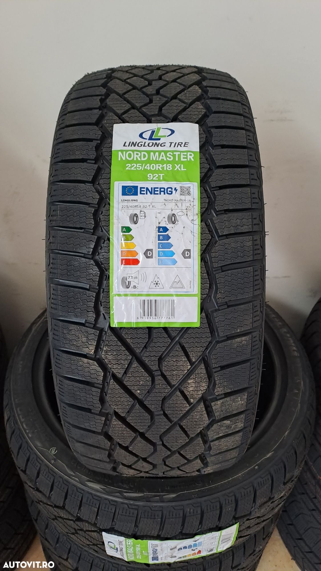 Anvelope noi iarna 225 40 r18 - 2