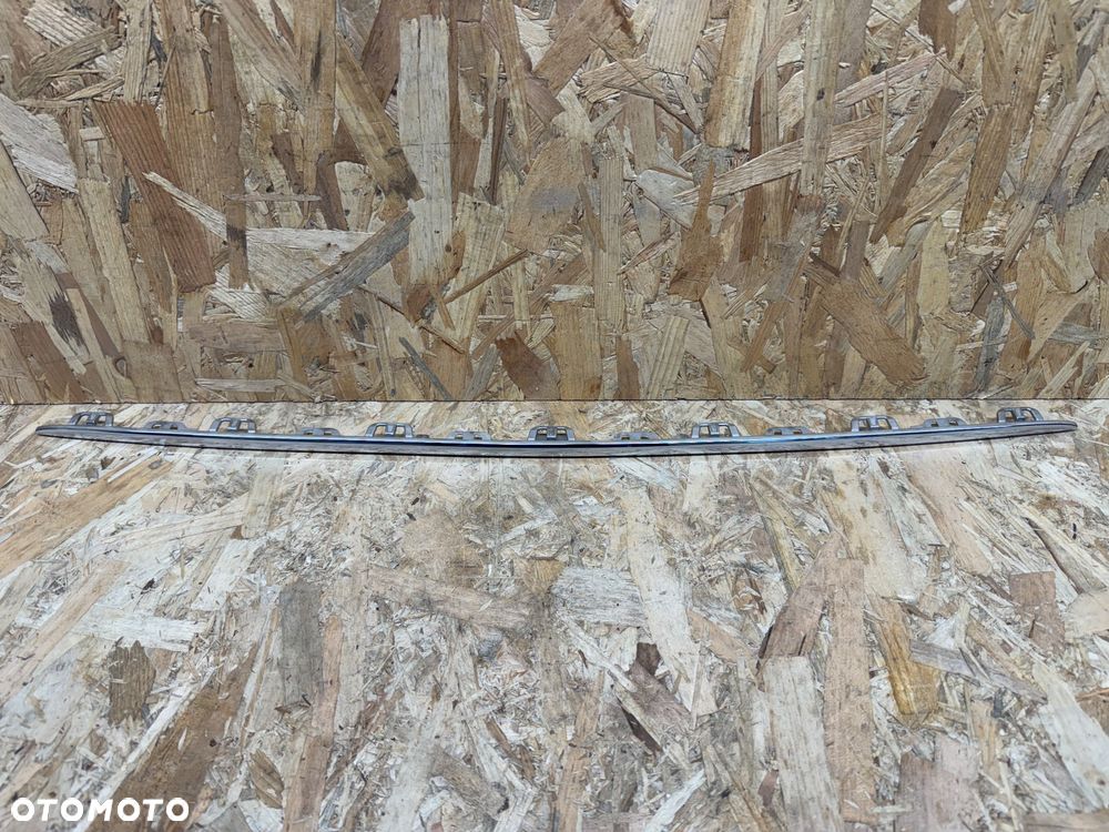 Chrom zderzak tył Mercedes cla 118