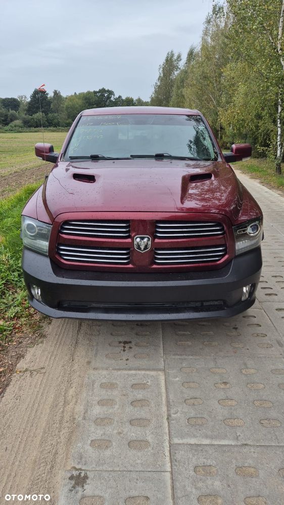 Dodge RAM 1500 5.7 4x4 - 2