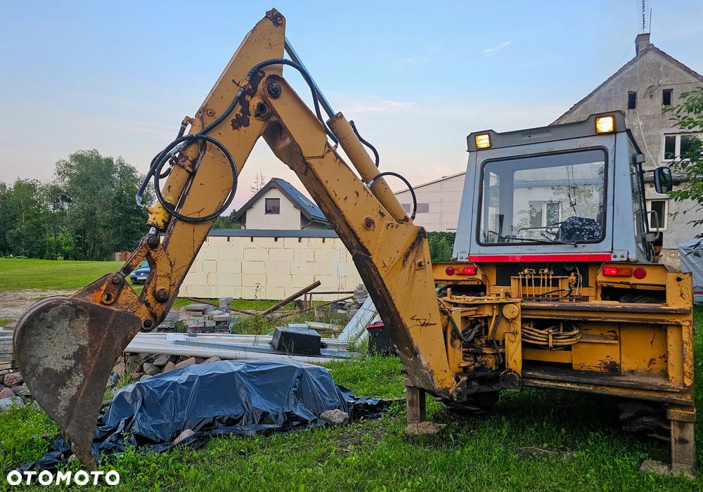 Komatsu FAI 262 - 3