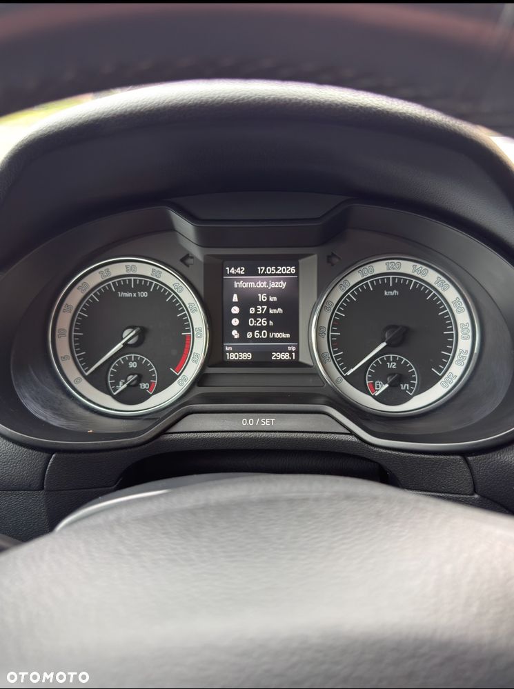 Skoda Octavia 2.0 TDI 4x4 Drive DSG - 5