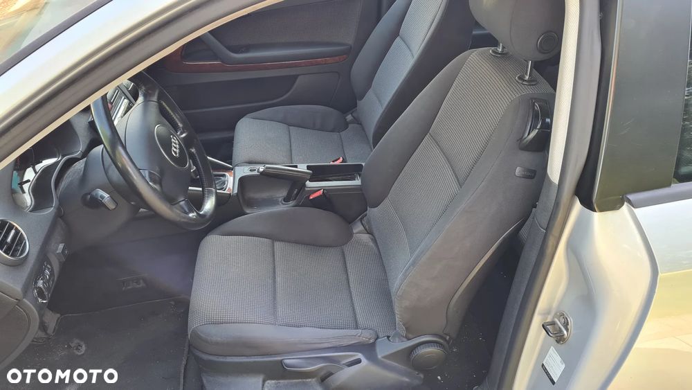 Audi A3 1.6 Ambition - 8