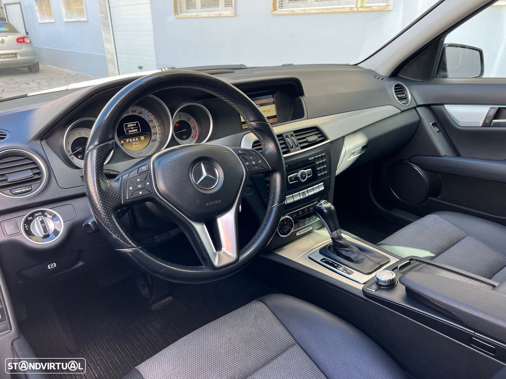 Mercedes-Benz C 250 CDi Avantgarde BlueEfficiency Aut. - 35
