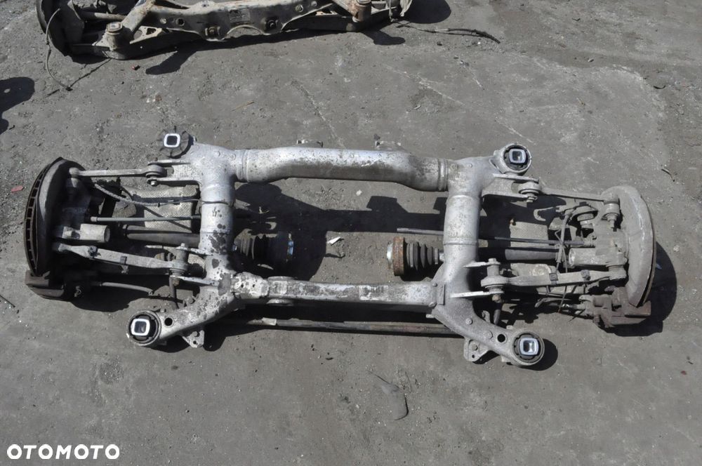 BMW 6 E63 3.0D 286KM BELKA ZAWIESZENIA TYŁ 154tys! - 1