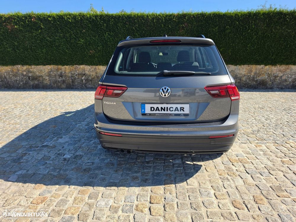 VW Tiguan 1.6 TDI Tech - 10