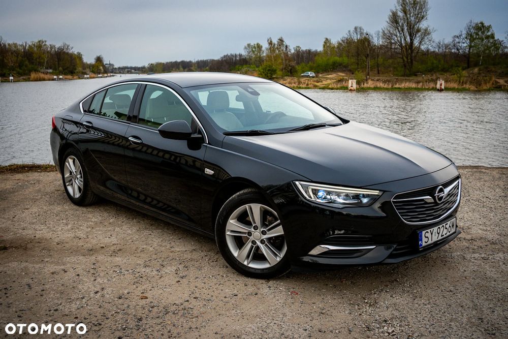 Opel Insignia 1.6 CDTI Cosmo ecoFLEX S&S - 1