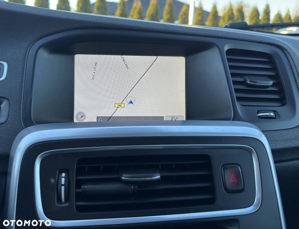 Volvo V60 T5 Geartronic Powershift RDesign - 22