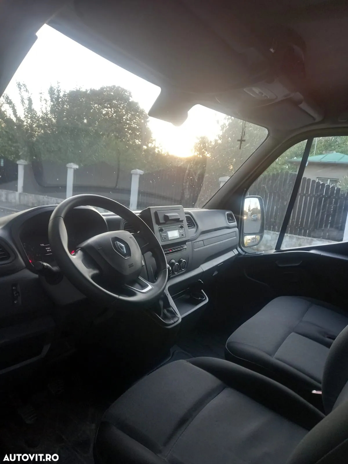 Renault Master 2.3 dCi 130 Furgon Cabina Dubla L3H2 3,5t 6+1 8,83 m3 - 7