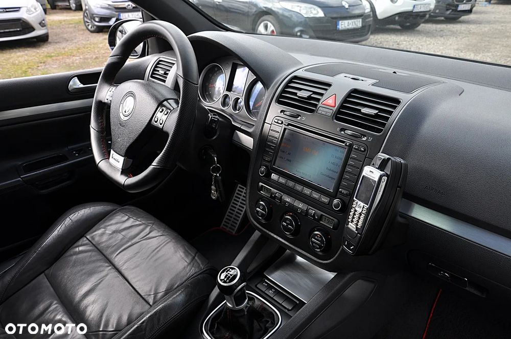 Volkswagen Golf 2.0 GTI - 26