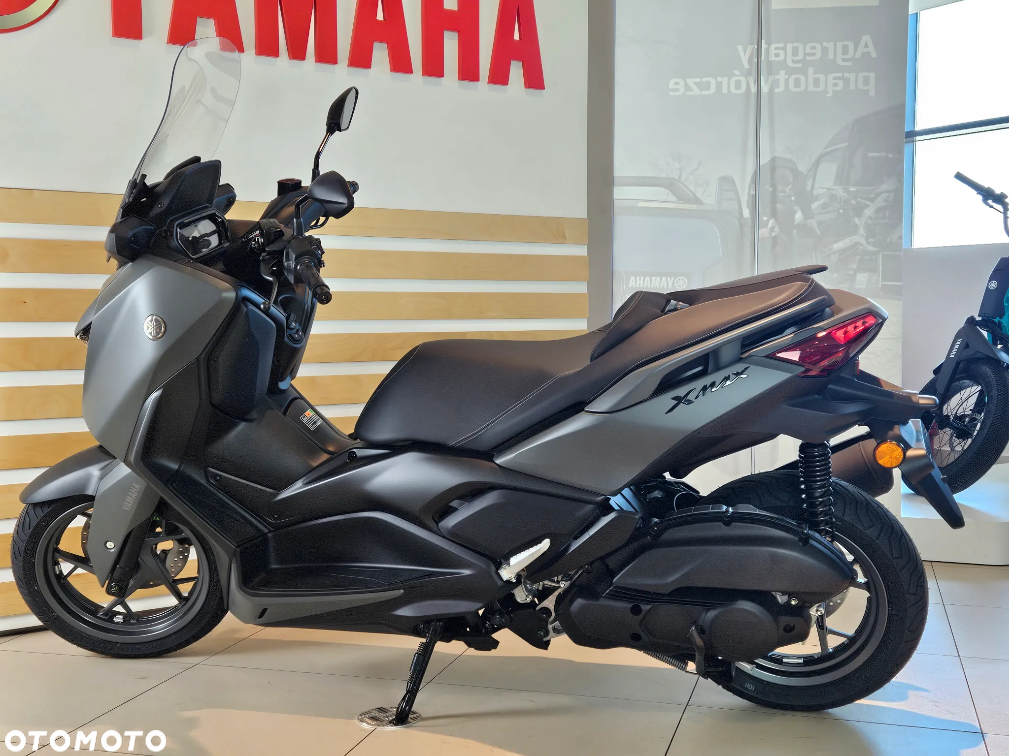 Yamaha X-max - 6