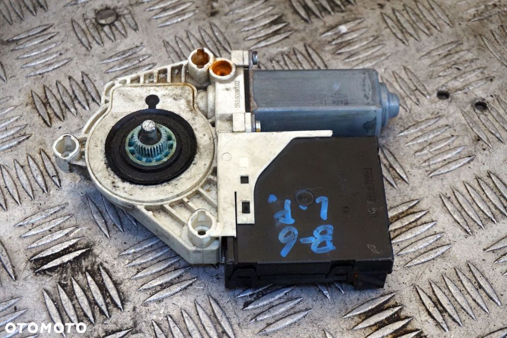 SILNICZEK SZYBY LEWY PRZÓD PASSAT B6 1K0959793L 1K0959701P VOLKSWAGEN 2005-2010 - 6