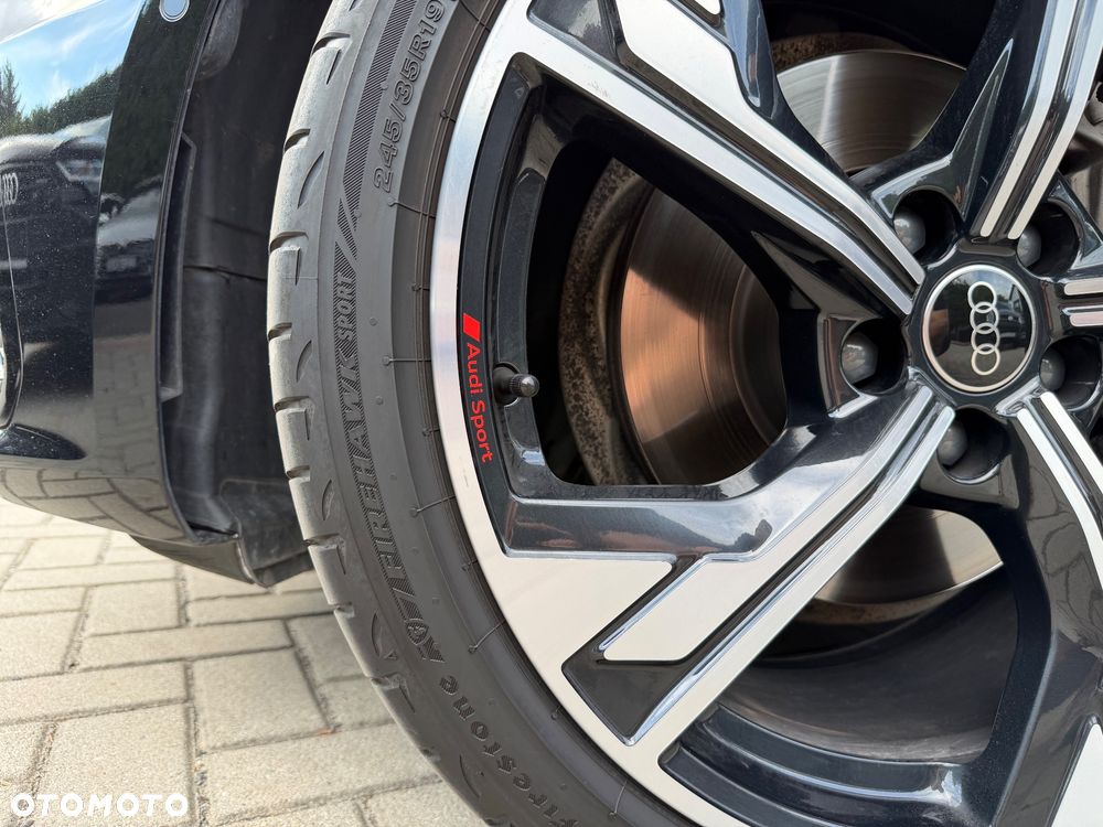 Audi A4 Avant 40 TDI quattro S tronic S line - 13