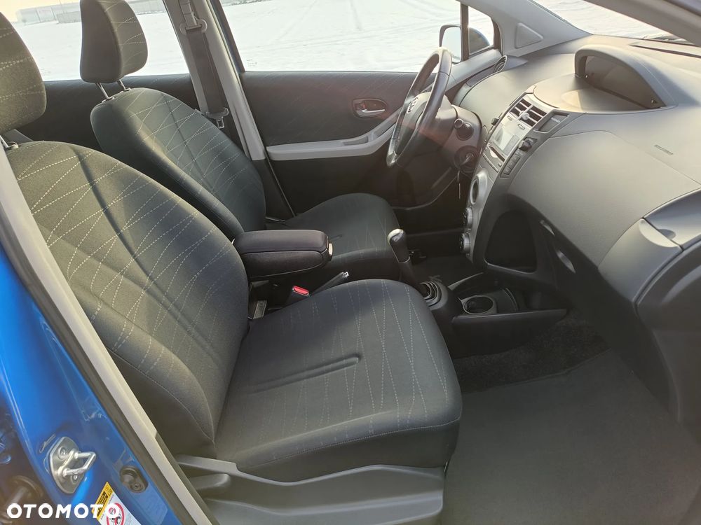 Toyota Yaris 1.3 VVT-i Travel - 11