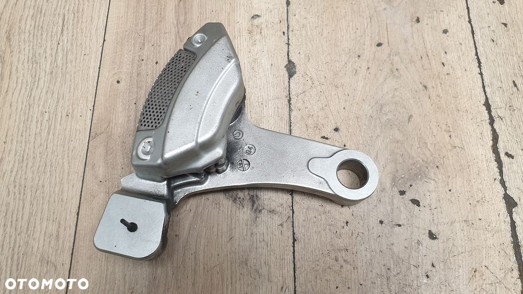 Zacisk hamulcowy tył jarzmo Harley Davidson V-Rod Street Rod - 10