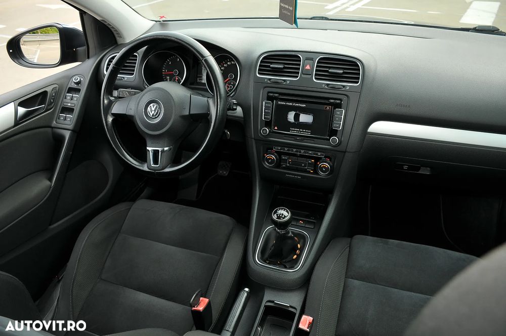 Volkswagen Golf 2.0 TDI DPF Trendline - 4