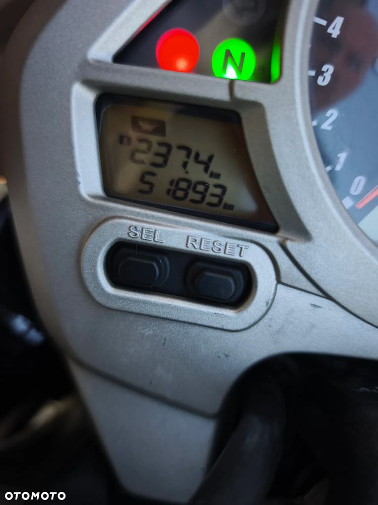 Honda Hornet - 14