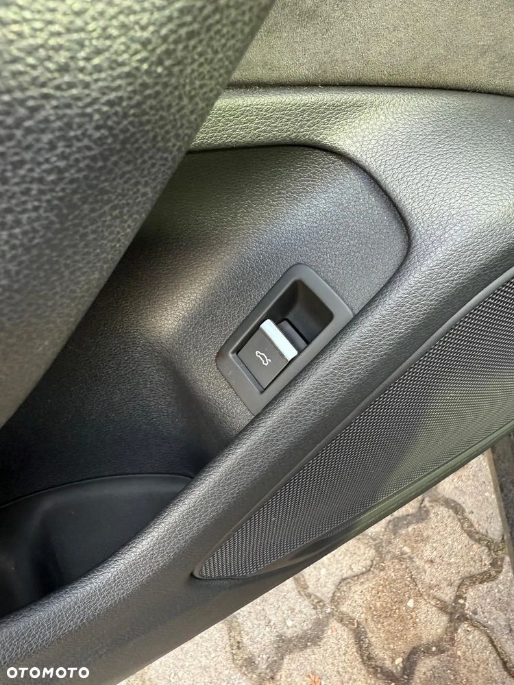 Audi A4 - 24