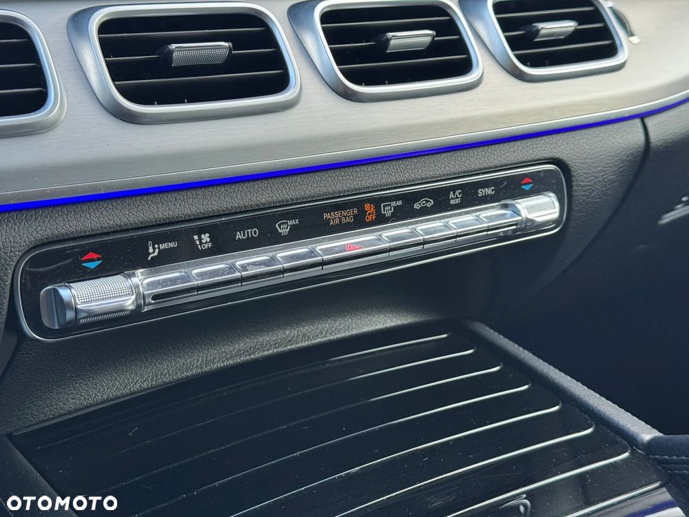 Mercedes-Benz GLE 300 d 4Matic 9G-TRONIC - 38