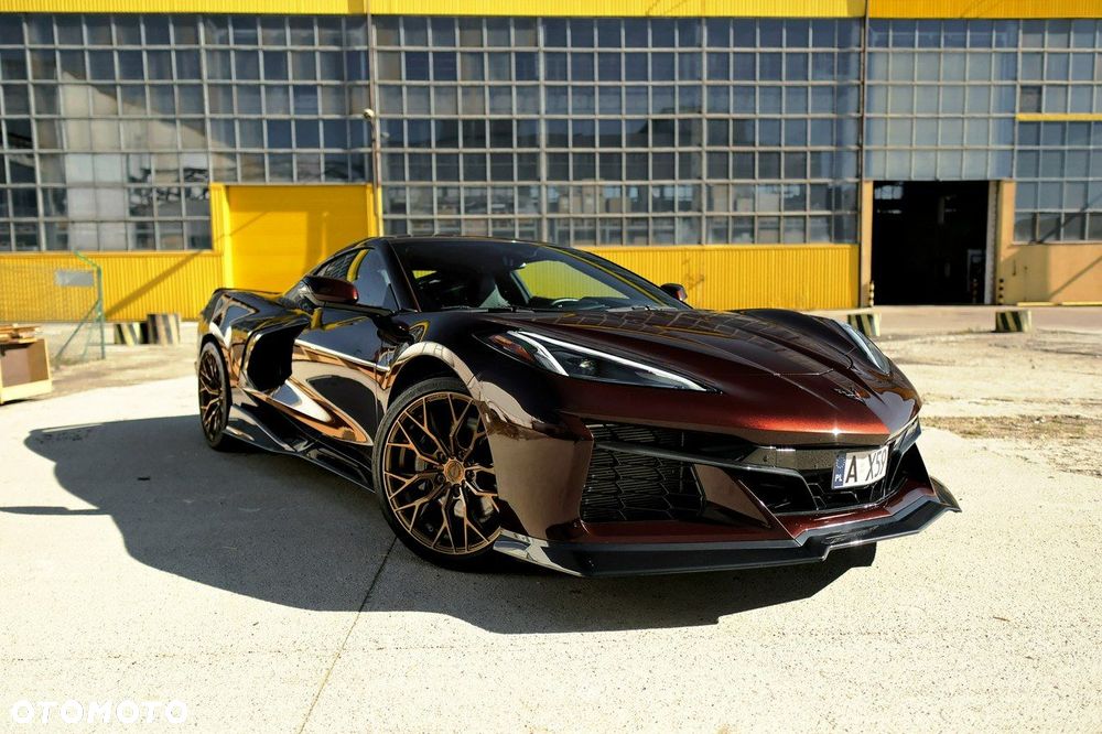 Chevrolet Corvette - 5