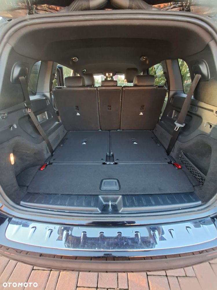 Mercedes-Benz GLB 200 Progressive 7G-DCT - 14