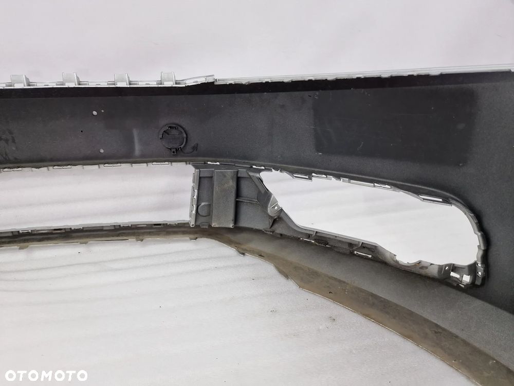 VW PASSAT B7 3AA 10- ZDERZAK PRZEDNI PRZÓD , ŁADNY , SREBRNY METALIK , BEZ SPRYSKÓW I PDC , NR AUKCJI NZ846 - 20