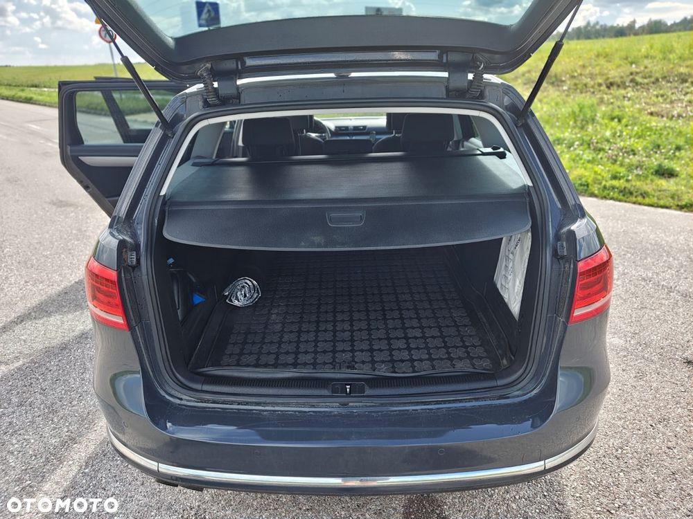 Volkswagen Passat - 7