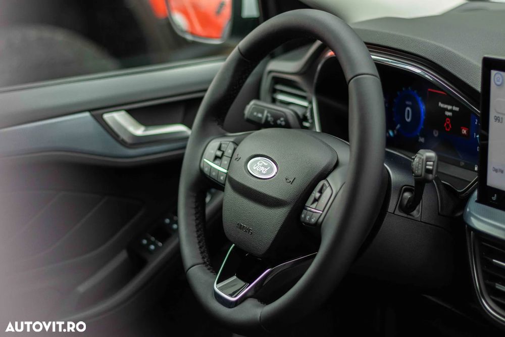 Ford Focus 1.0 EcoBoost 6MT MHEV Active X - 15