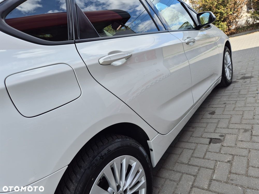 BMW Seria 2 218i Advantage - 30