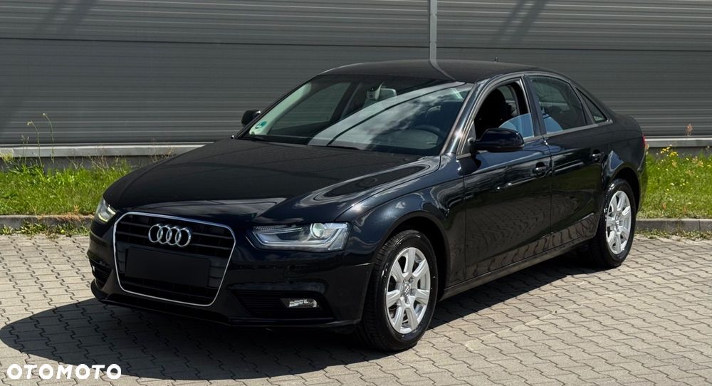 Audi A4 Limousine - 2