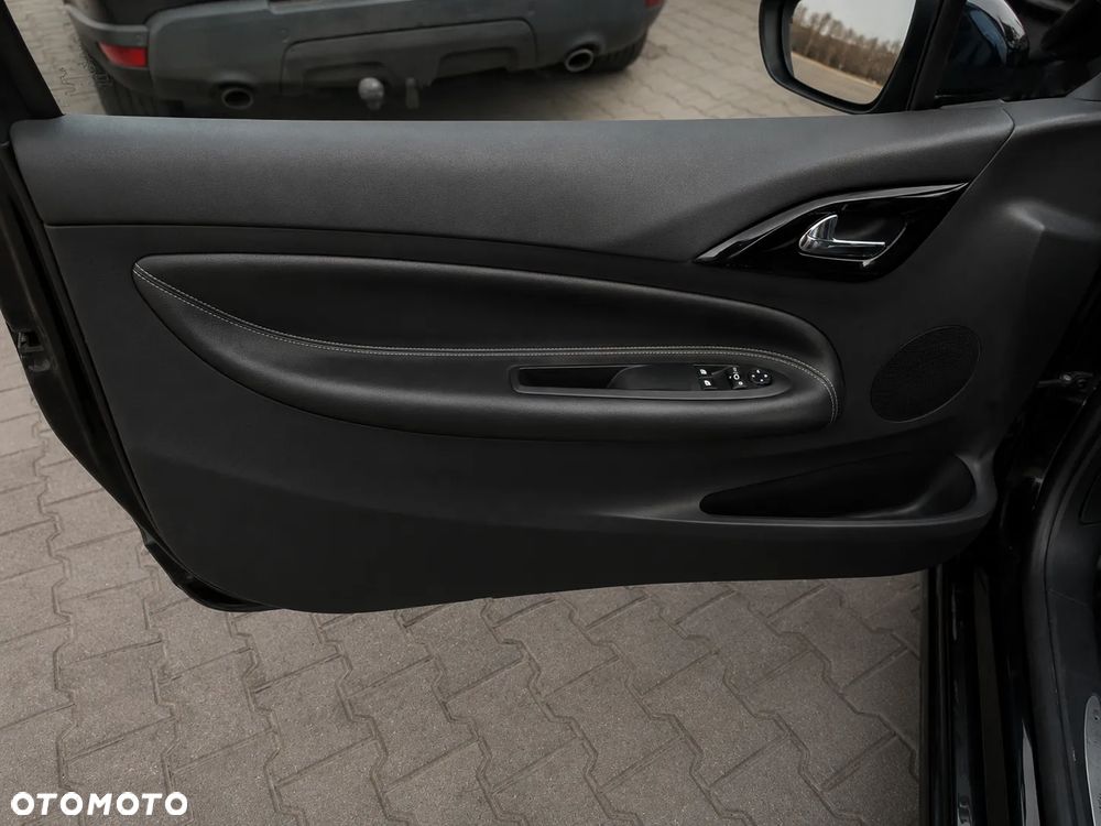 Citroën DS3 1.6 THP SportChic - 13