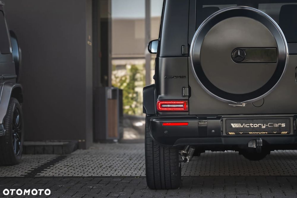 Mercedes-Benz Klasa G AMG 63 AMG Speedshift 9G-TRONIC - 17
