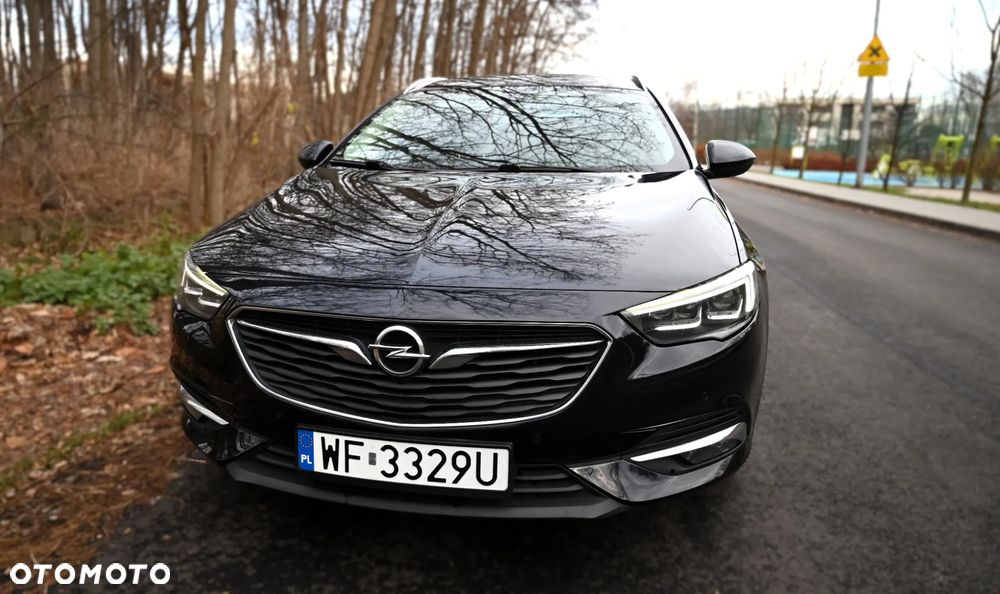 Opel Insignia - 8