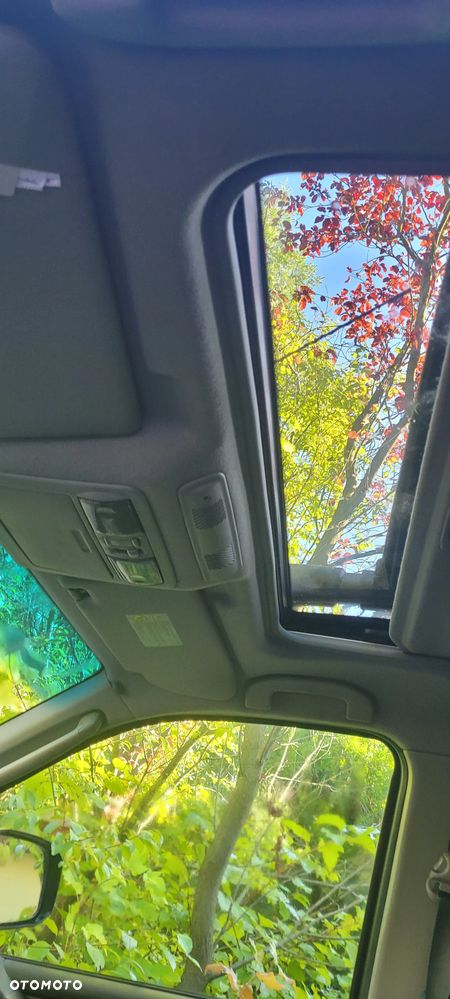 Nissan Navara 2008 photo 2
