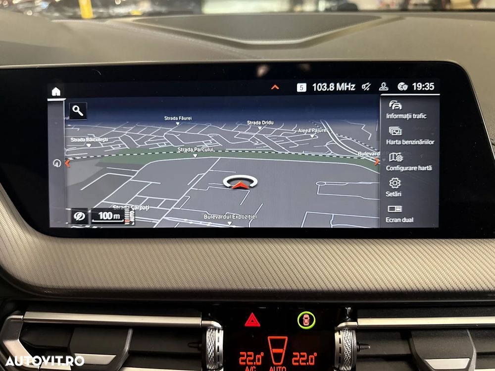 BMW Seria 1 - 25