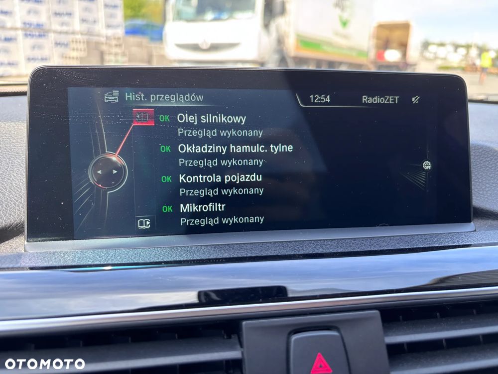 BMW Seria 3 318i Sport Line - 19