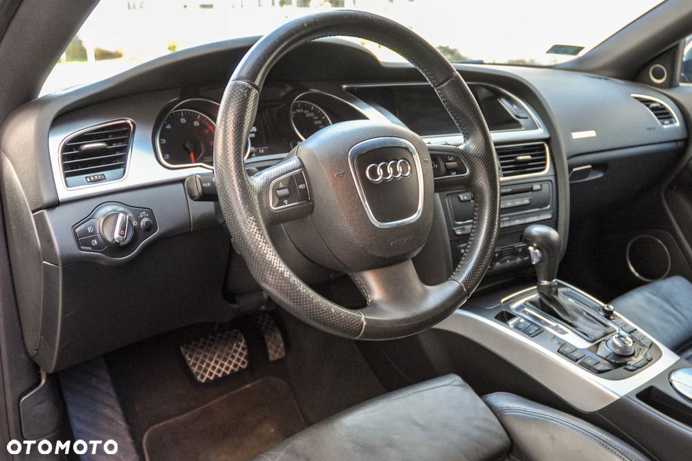 Audi A5 Coupé 3.2 FSI Quattro Tiptronic - 9