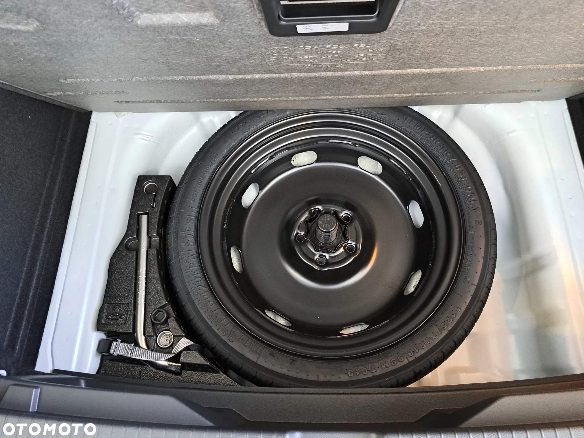Volkswagen T-Roc 1.5 TSI R-Line Plus DSG - 14
