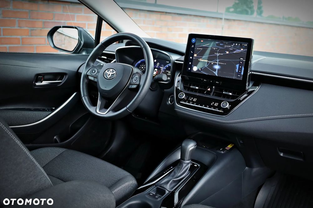 Toyota Corolla 1.8 Hybrid Comfort - 18