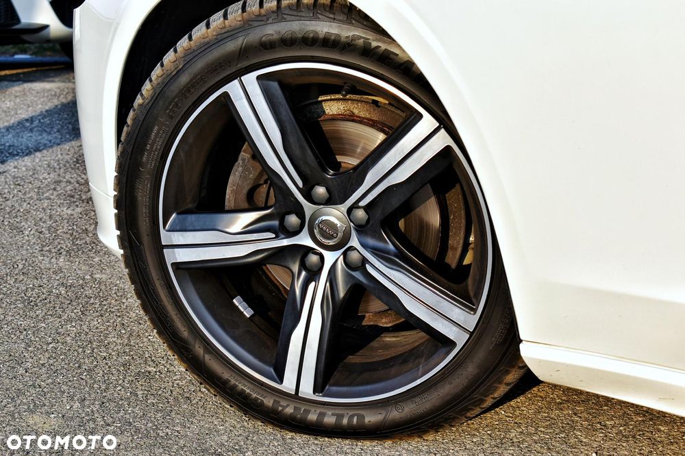 Volvo V90 D4 Geartronic R Design - 2