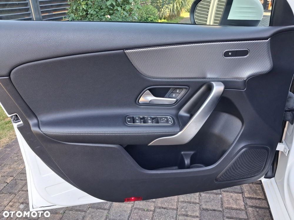 Mercedes-Benz Klasa A 220 7G-DCT Style - 15