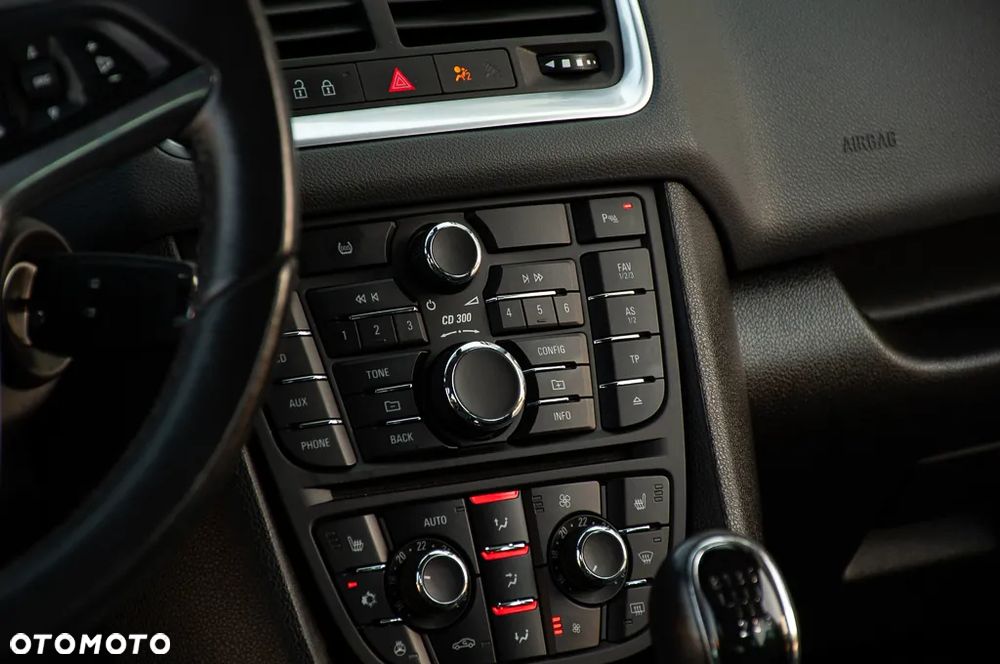 Opel Meriva 1.4 T Design Edition - 28