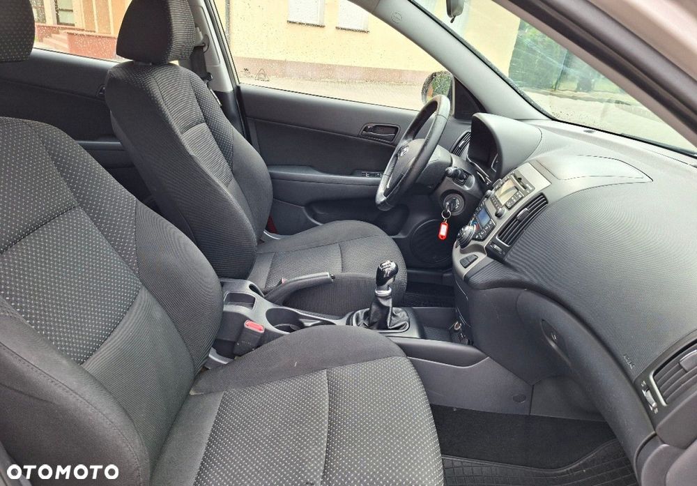 Hyundai i30 - 12