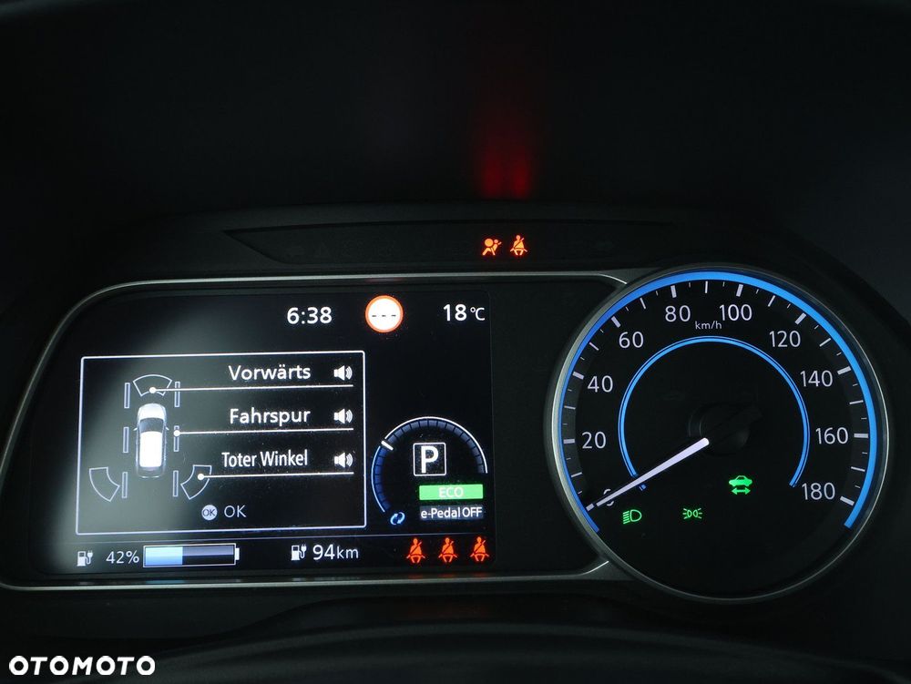 Nissan Leaf - 11
