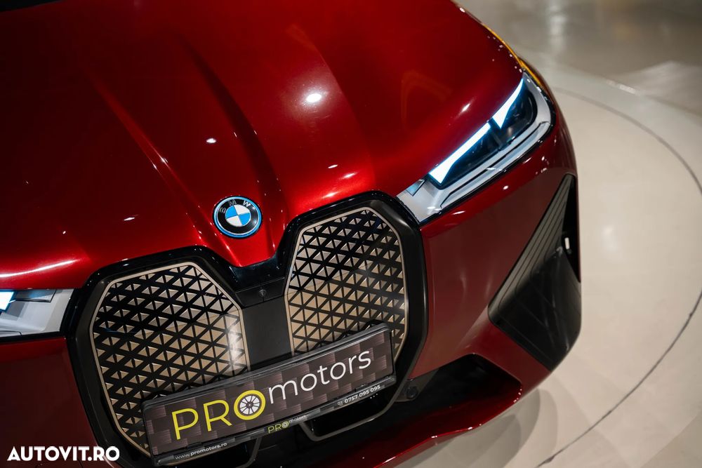 BMW iX xDrive40 - 14