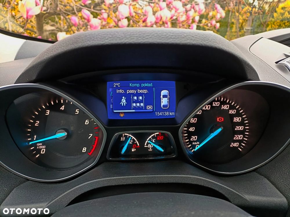 Ford Kuga 1.6 EcoBoost 2x4 Individual - 10